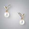 Pearl Earrings with White Freshwater and Diamonds