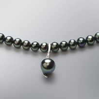 Pearl Necklace with Treated Black Freshwater 8.5-5.0 mm Pearls