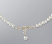 Pearl Necklace with White Freshwater 8.5-6.0 mm Pearls