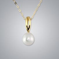 Pearl Pendant with White Freshwater 7.5-7.0 mm Pearls