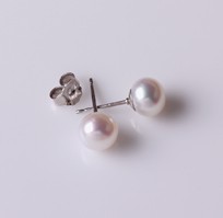 Freshwater Pearl Button Stud Earring, 7.0mm