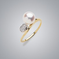 2 Tone Pearl Ring with White Freshwater Pearl