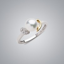 2 Tone Pearl Ring with White Freshwater Pearl